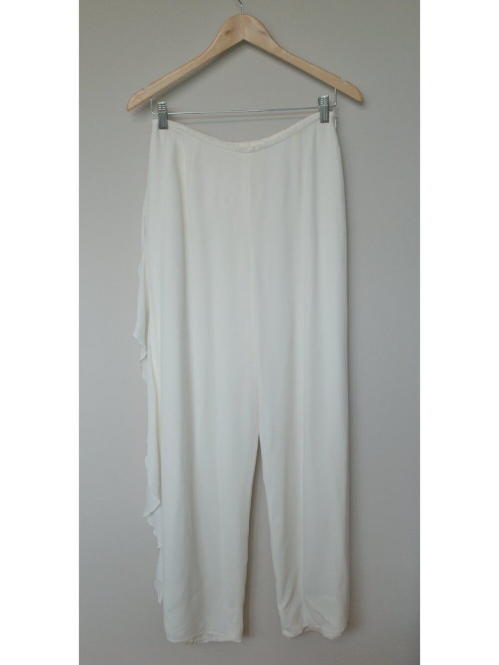 Escada silk blouse and pants - Picture 4 of 14